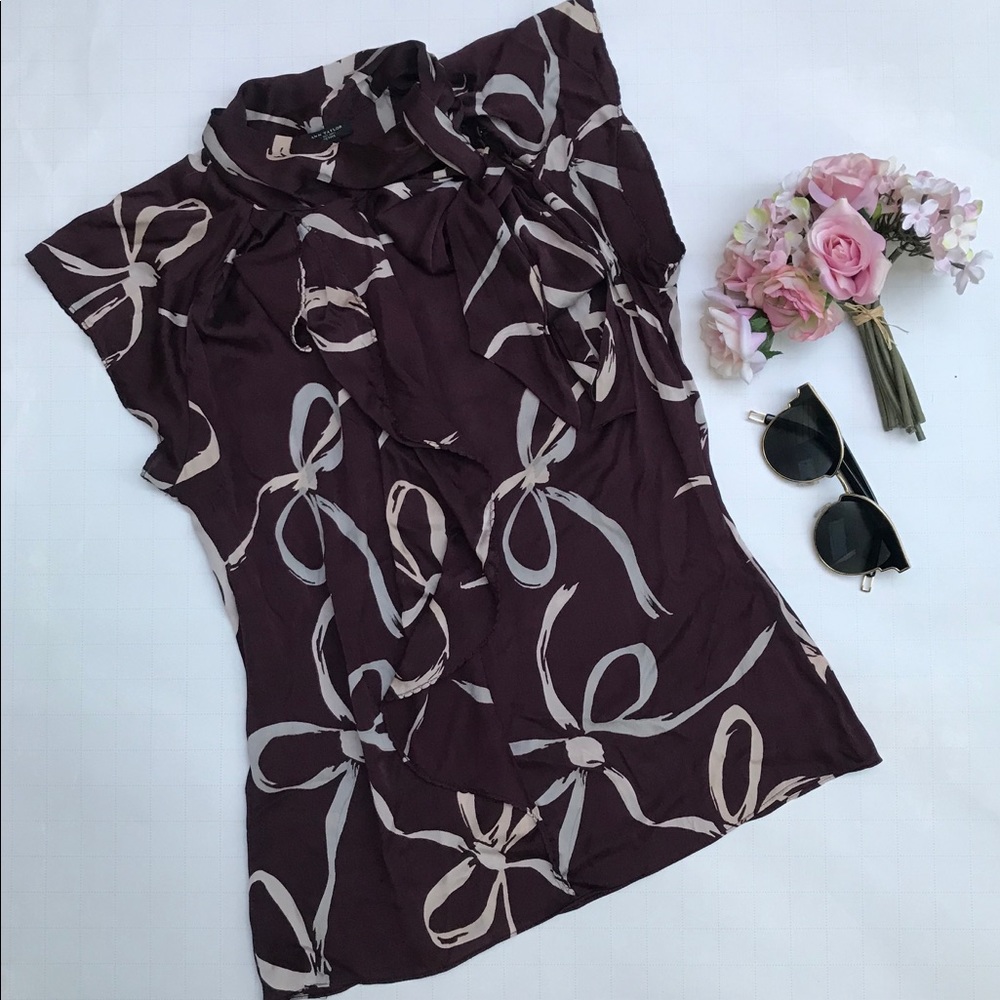 Ann Taylor Sleeveless Top